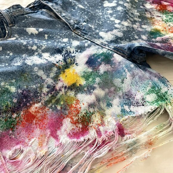 Distressed High Waisted Denim Shorts with Bold Color Splatters Size 8 - Picture 7 of 10